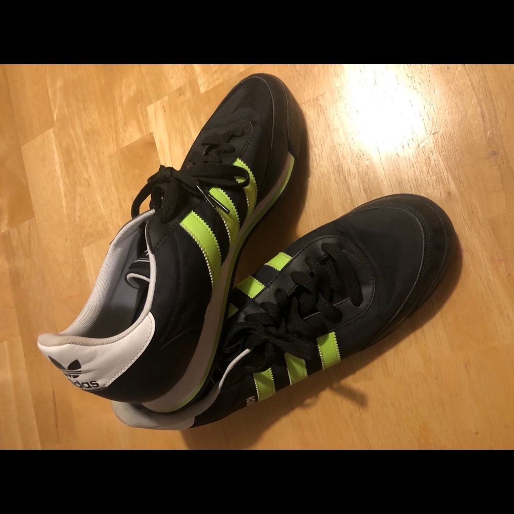 Men’s Adidas Orion Sneakers Size 12 - Like New!